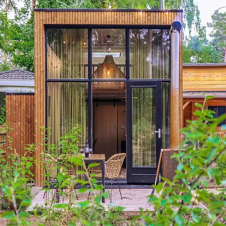 Tiny House With Pellet Stove, Adjacent To The Hoge Veluwe National Park *