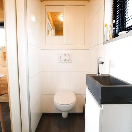 Дом отдыха Tiny House With Pellet Stove, Adjacent To The Hoge Veluwe National Park Арнем